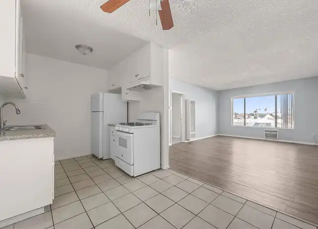 Property at 2010 Hauser Blvd, Los Angeles, CA, 90016, 2 beds, 1 bath, [object Object]