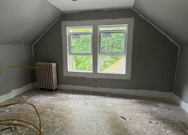 Property at 1559 Ella T Grasso Blvd Unit 3, New Haven, CT, 06511, 3 beds, 1 bath, [object Object]