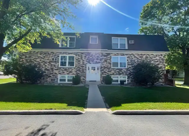 Property at 1412 Willow St, Sycamore, IL, 60178, 1 bed, 1 bath, [object Object]