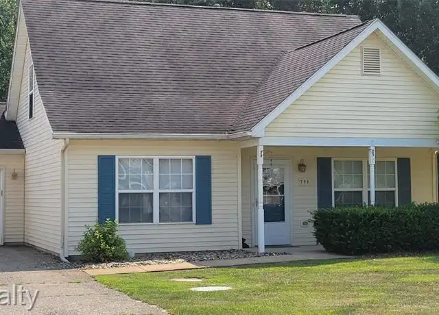 Property at 790 Cattail Ln, Pinckney, MI, 48169, 3 beds, 2 baths, [object Object]