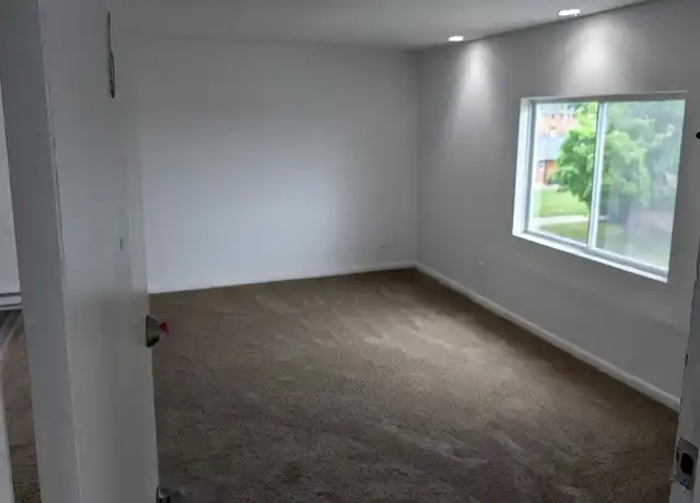 Property at 96 Cromwell Pl, Dayton, OH, 45405, 0 beds, 1 bath, [object Object]