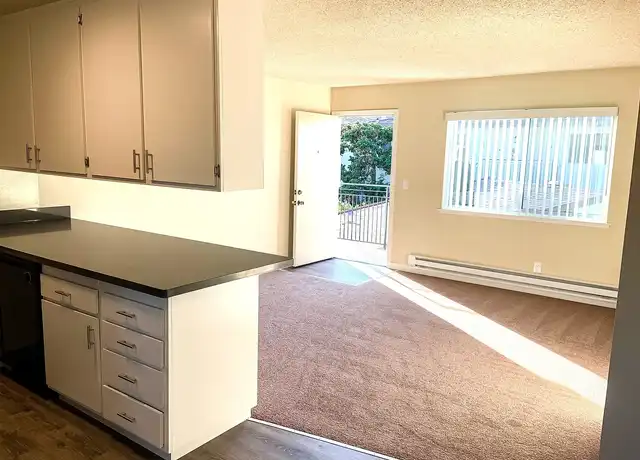 Property at La Hacienda Apartments - 475 Cumulus Ave, Sunnyvale, CA, 94087, 1 bed, 1 bath, [object Object]