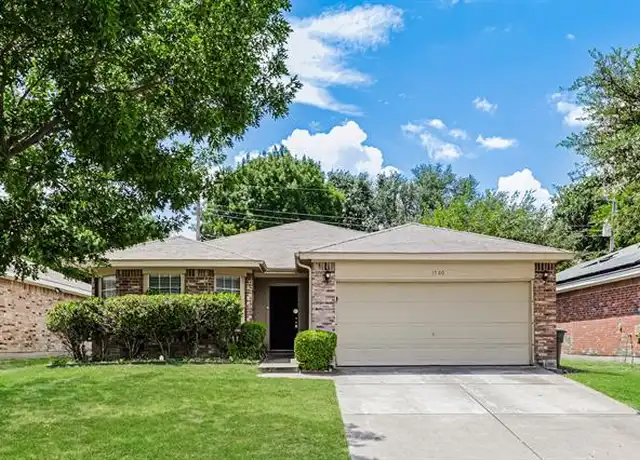 Property at 1560 Sax Leigh Dr, Dallas, TX, 75241, 3 beds, 2 baths, [object Object]