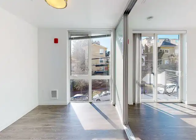 Property at Hamilton - 2302 E Denny Way, Seattle, WA, 98122, 0-1 beds, 1 bath, [object Object]