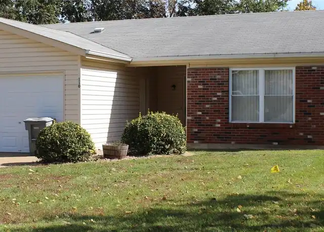 Property at 110 Laura Dr, Saint Peters, MO, 63376, 2 beds, 1 bath, [object Object]