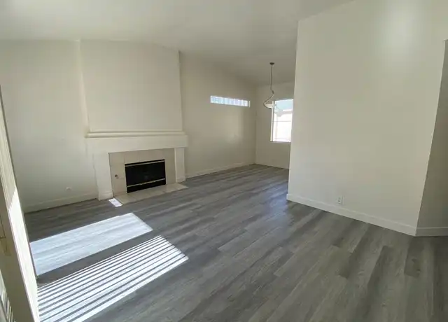 Property at 5155 W Tropicana Ave #2062, Las Vegas, NV, 89103, 1 bed, 1 bath, [object Object]