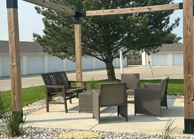 Property at 394 Pine Tree Dr, Fond du Lac, WI, 54935, 1 bed, 1 bath, [object Object]