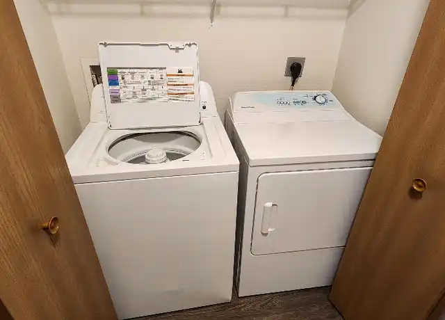 Property at 394 Pine Tree Dr, Fond du Lac, WI, 54935, 1 bed, 1 bath, [object Object]