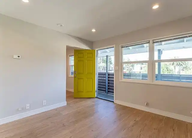 Property at 988 E El Camino Real Unit 990-6, Sunnyvale, CA, 94087, 1 bed, 1 bath, [object Object]