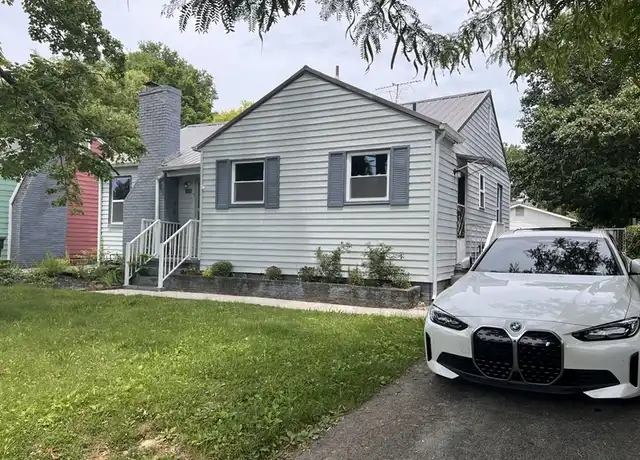 Property at 2625 Avondale Ave, Knoxville, TN, 37917, 3 beds, 1 bath, [object Object]