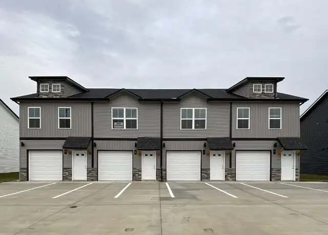 Property at 1027 Glenkirk Dr, Clarksville, TN, 37042, 2 beds, 1.5 baths, [object Object]