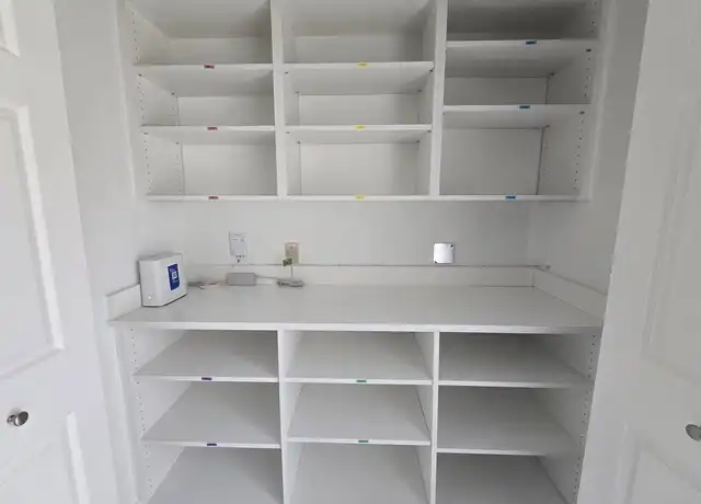 Property at 4334 SW 72nd Way, Davie, FL, 33314, 1 bed, 1 bath, [object Object]