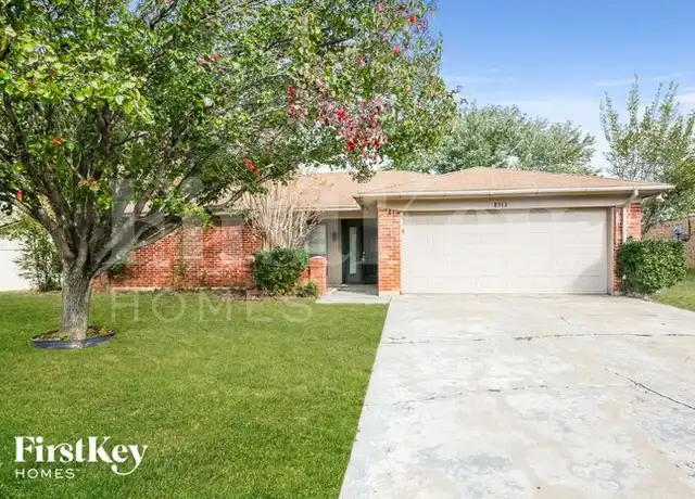 Property at 8513 Crestview Dr, North Richland Hills, TX, 76182, 3 beds, 2 baths, [object Object]