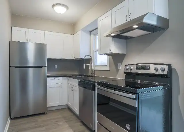 Property at 2473 Ladley Ct, Springfield, IL, 62703, 2 beds, 1 bath, [object Object]