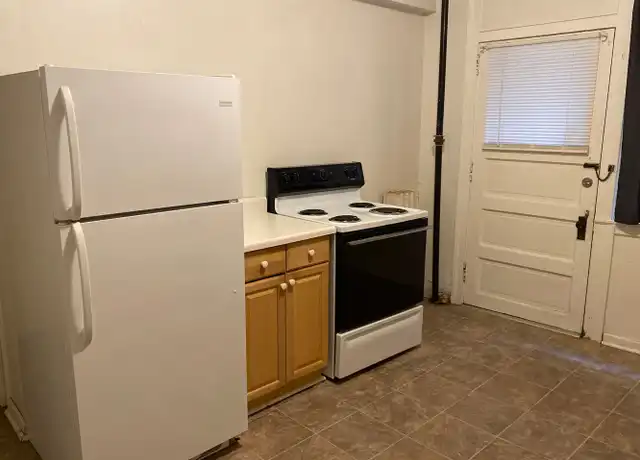 Property at 5806 Howe St Apt 2, Pittsburgh, PA, 15232, 3 beds, 1.5 baths, [object Object]