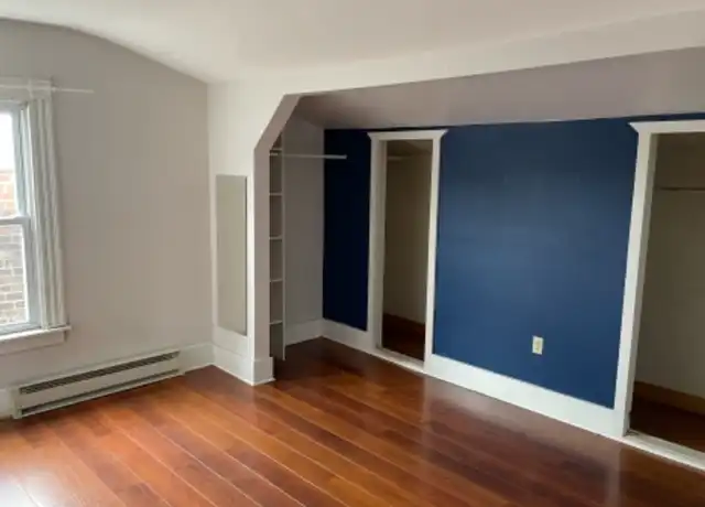 Property at 960 State St Unit 4 (top), New Haven, CT, 06511, 2 beds, 2 baths, [object Object]