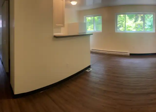 Property at 730 E Mitchell Ave Unit 5, Cincinnati, OH, 45229, 1 bed, 1 bath, [object Object]