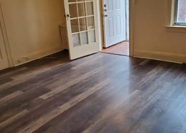 Property at 13136 225th St, Laurelton, NY, 11413, 1 bed, 1 bath, [object Object]