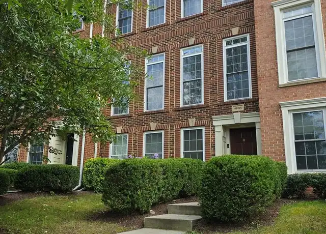Property at 42990 Matties Ter, Chantilly, VA, 20152, 4 beds, 3.5 baths, [object Object]