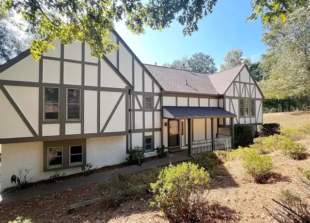 Property at 12 Ginger Ln, Taylors, SC, 29687, 4 beds, 3 baths, [object Object]