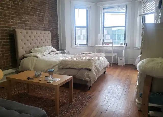 Property at 238 Hemenway St Unit 19, Boston, MA, 02115, 3 beds, 1 bath, [object Object]