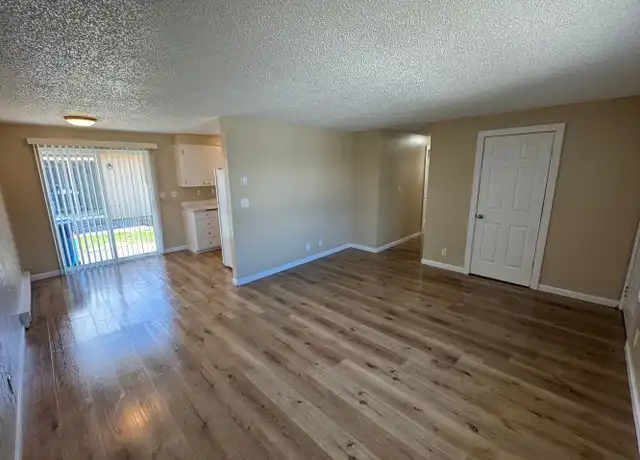 Property at 793 Hawthorne Ave NE Unit 855, Salem, OR, 97301, 3 beds, 1 bath, [object Object]