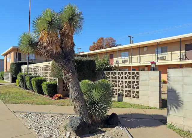 Property at Morgan Terrace Apartments - 4741 Ridgeway Dr, Oklahoma City, OK, 73115, 1 bed, 1 bath, [object Object]