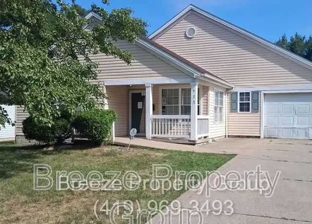 Property at 928 Ridge Ave, Youngstown, OH, 44502, 4 beds, 2 baths, [object Object]