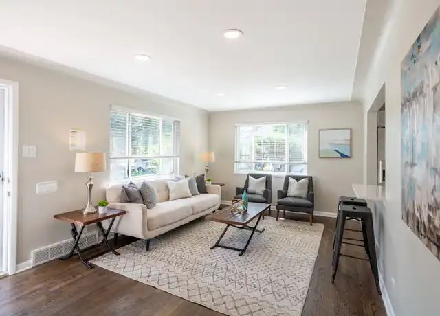 Property at 500 S Pennsylvania St, Denver, CO, 80209, 1 bed, 1 bath, [object Object]