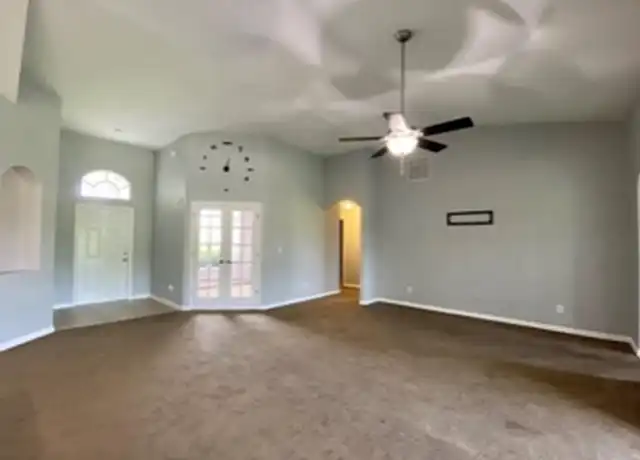 Property at 2808 39th St SW, Lehigh Acres, FL, 33976, 4 beds, 2.5 baths, [object Object]