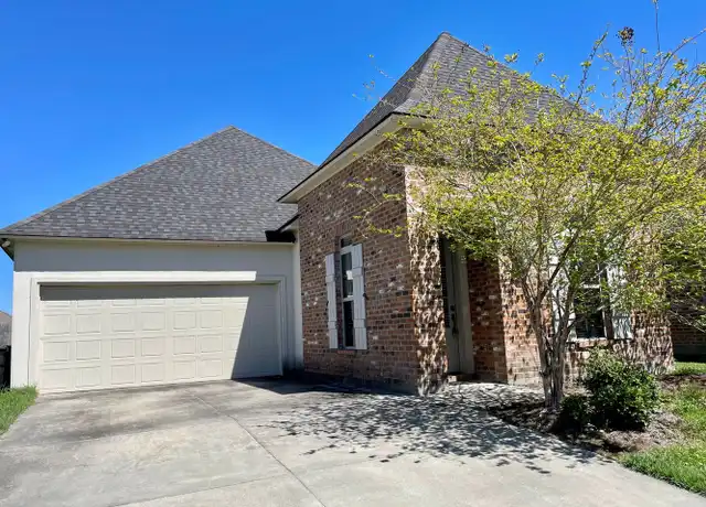 Property at 14153 Watercrest Ln, Baton Rouge, LA, 70817, 4 beds, 2 baths, [object Object]