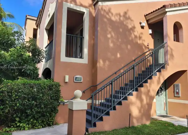 Property at 7910 N Nob Hill Rd #202, Tamarac, FL, 33321, 1 bed, 1 bath, [object Object]