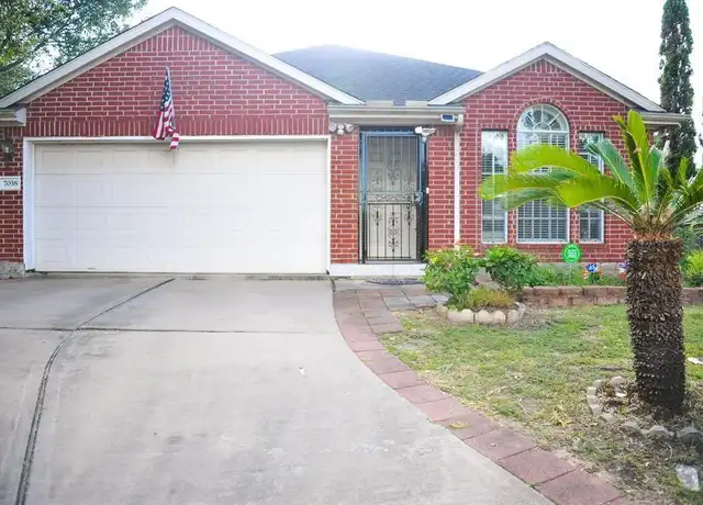 Property at 7038 Leaders Crossing Dr, Houston, TX, 77072, 3 beds, 2 baths, [object Object]