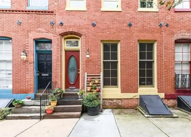Property at 1317 Hollins St Unit 2, Baltimore, MD, 21223, 3 beds, 2 baths, [object Object]