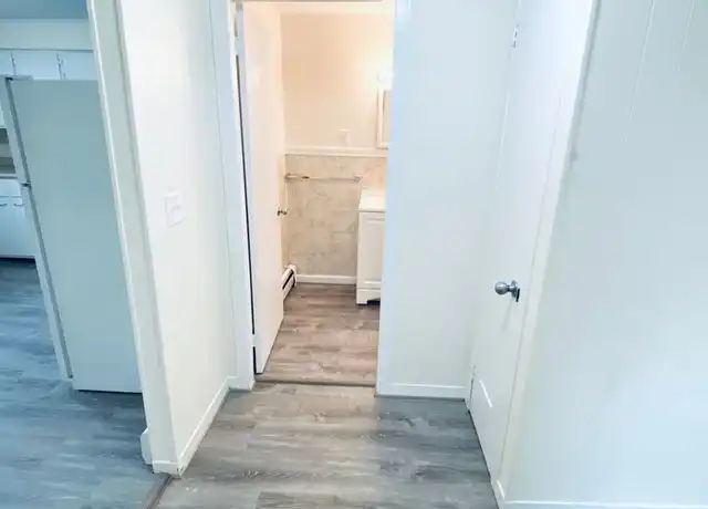 Property at 85 Bridge St Unit 2, Augusta, ME, 04330, 2 beds, 1 bath, [object Object]