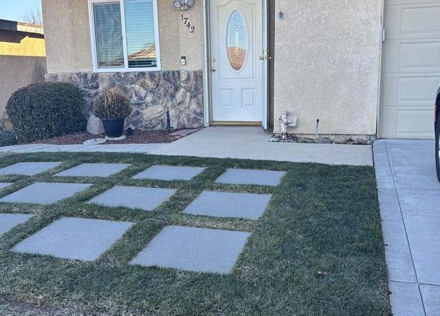 Photo of 1742 Marigold Ln, Paso Robles, CA 93446