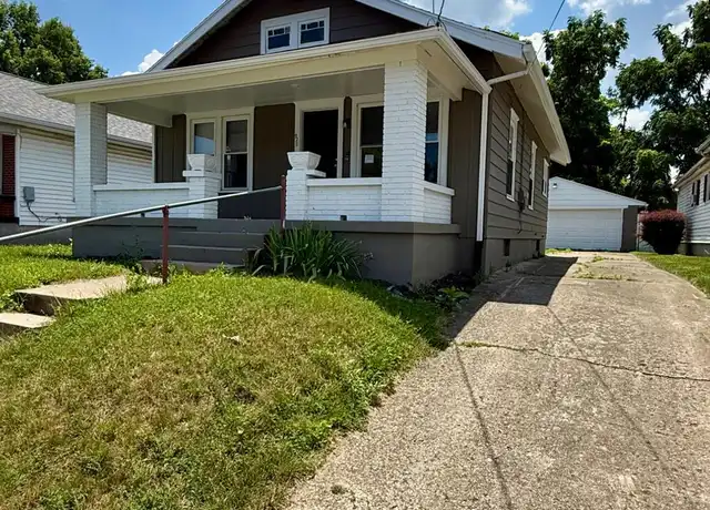 Property at 920 Delaware Ave, Middletown, OH, 45044, 2 beds, 1 bath, [object Object]