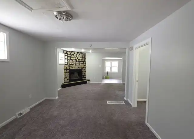 Property at 1815 Willow Ave, Niagara Falls, NY, 14305, 3 beds, 1 bath, [object Object]