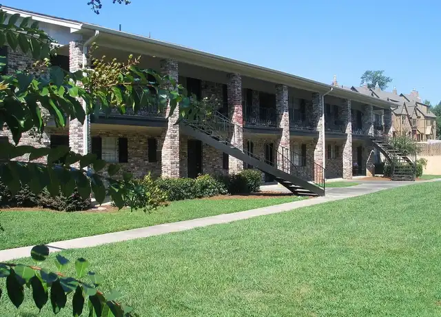 Property at The Crescent at Lakeshore - 1 Rue Maison, Homewood, AL, 35209, 2-3 beds, 1-2 bath, [object Object]
