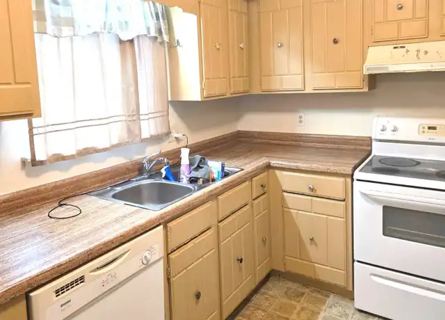 Property at 49 Douglas Ln #55, Pueblo, CO, 81001, 2 beds, 1 bath, [object Object]