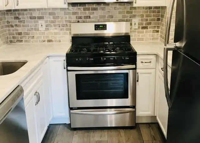 Property at 2743 Cranston Rd Unit 1, Philadelphia, PA, 19131, 2 beds, 1 bath, [object Object]