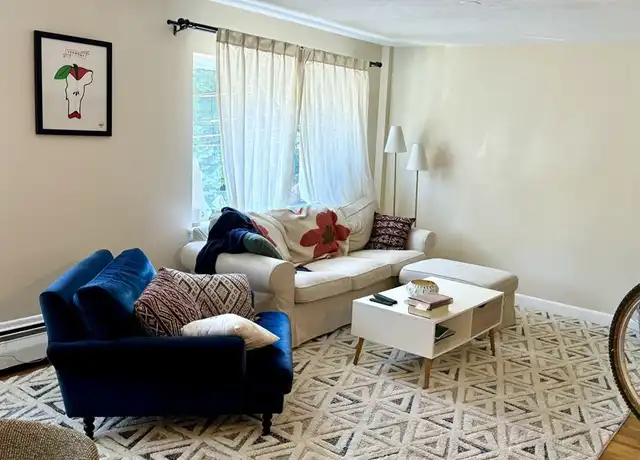 Property at 133 Beaconsfield Rd #33, Brookline, MA, 02445, 1 bed, 1 bath, [object Object]