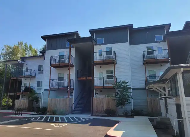 Property at Chemawa Garden Apartments - Newer 1BD Apartment Homes in the heart of Keizer - 433 Chemawa Rd N, Keizer, OR, 97303, 1 bed, 1 bath, [object Object]