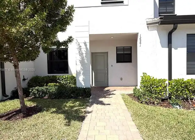 Property at 12961 SW 233rd Ter Unit 12961, Princeton, FL, 33032, 3 beds, 2.5 baths, [object Object]
