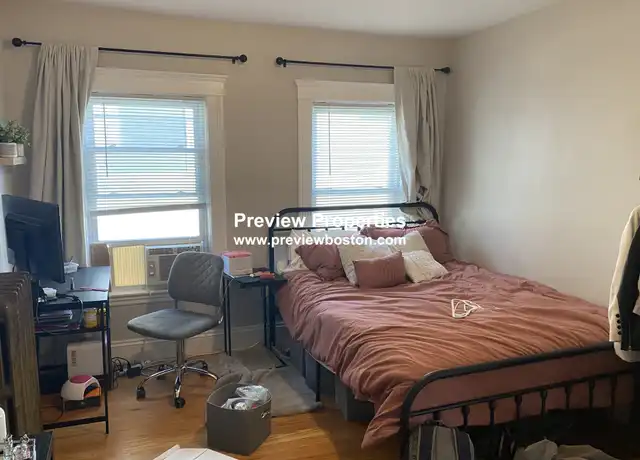 Property at 129 Brooks St Unit 2P, Boston, MA, 02135, 4 beds, 2 baths, [object Object]