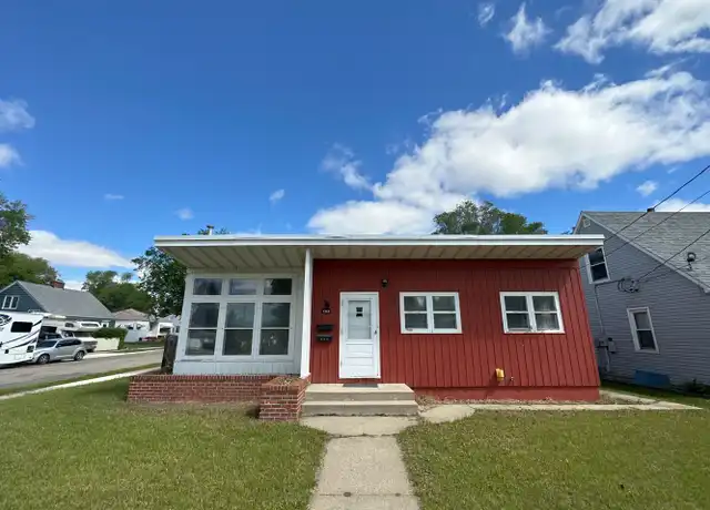 Property at 1316 7th Ave NW, Minot, ND, 58703, 2 beds, 1 bath, [object Object]