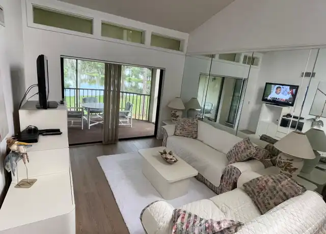 Property at 202 Woodlake Wynde, Oldsmar, FL, 34677, 2 beds, 2 baths, [object Object]