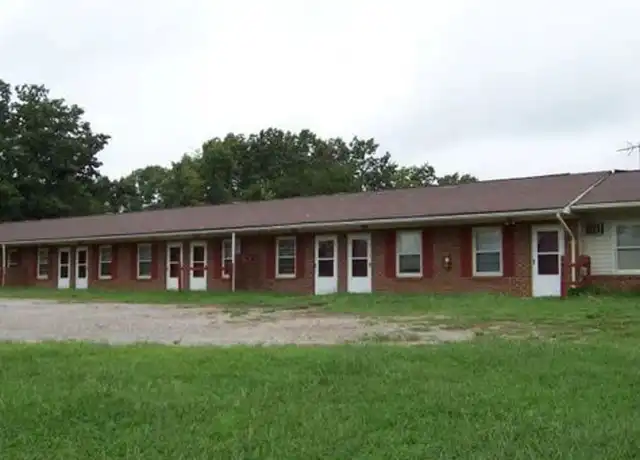 Property at 1280 W Gretna Rd Apt A6, Gretna, VA, 24557, 0 beds, 1 bath, [object Object]