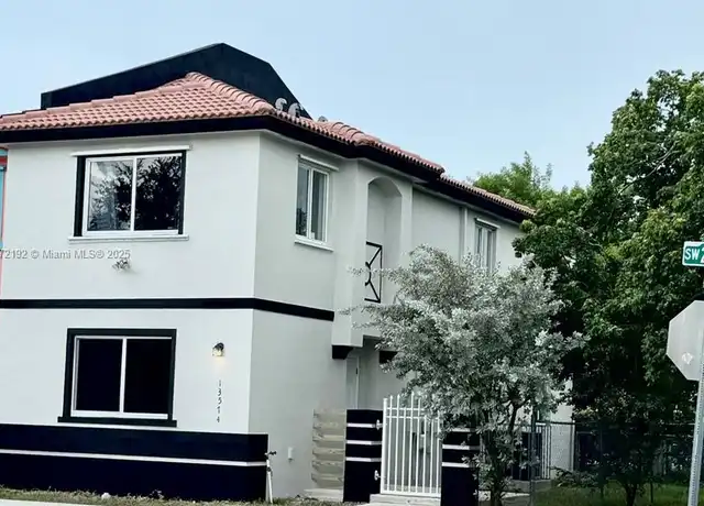Property at 13574 SW 263rd Ter #13574, Homestead, FL, 33032, 2 beds, 2 baths, [object Object]