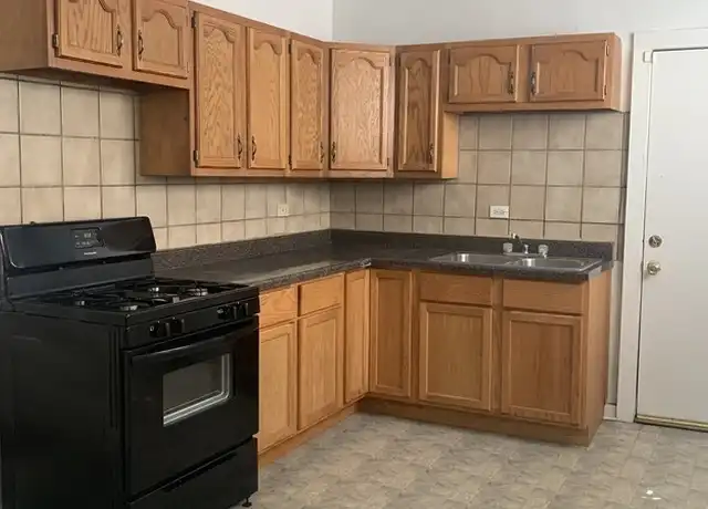 Property at 5172 S King Dr Unit 5172-2, Chicago, IL, 60615, 1 bed, 1 bath, [object Object]